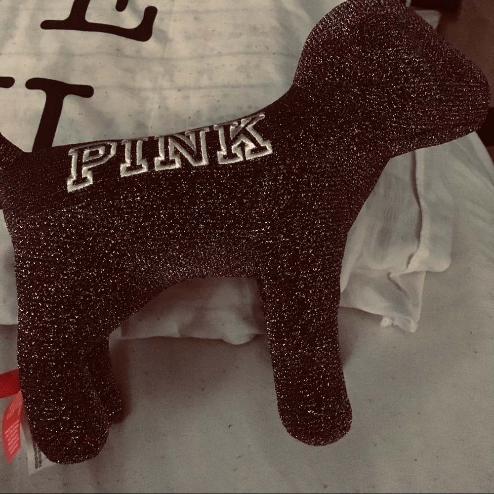 Vs pink dog